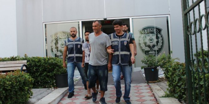 Antalya’da içinde baba oğlun da bulunduğu hırsızlık çetesi çökertildi