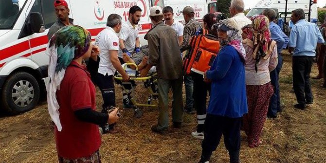 Üzüm bağına yıldırım düştü, 6 kişi yaralandı