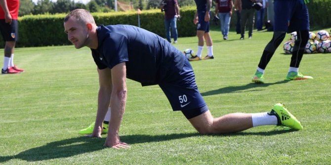 Oleksandr Kucher Forma Şansı Bekliyor