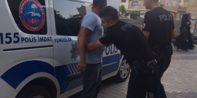 Adıyaman’da genç kızı taciz ettiği iddiası: 1 gözaltı