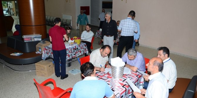 Palandöken Belediyesi personeli kan verdi