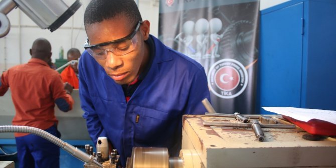 Mozambik’te teknik eğitim açığına karşı TİKA’dan ilk adım