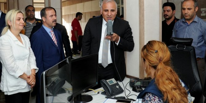 Vali Zorluoğlu Kamu Hastaneleri Birliği Genel Sekreterliğini ziyaret etti