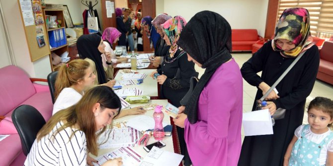 Tuzla Belediyesi Anne Çocuk Eğitim Merkezi yeni dönem kayıtlarına yoğun ilgi