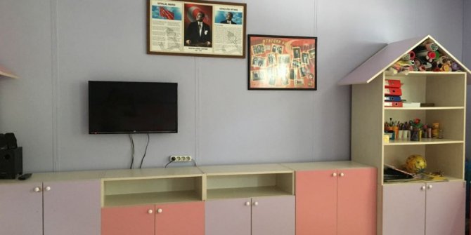 Okul müdürü ve yardımcılarından büyük fedekarlık