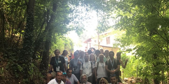 Turizm acenteleri Konuralp’e çıkarma yaptı