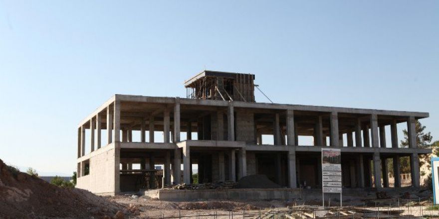 Deney Hayvanları Araştırma Ve Üretim Merkezi İnşaatı Devam Ediyor