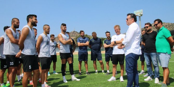 Başkan Kocadon, Bodrumspor’un ilk antrenmanını izledi