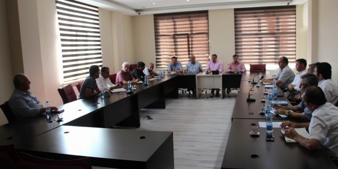 Başkan Cabbar’dan birim müdürleriyle toplantı