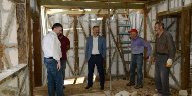 İnegöl’de 7’nci mahalle konağının restorasyonu başladı