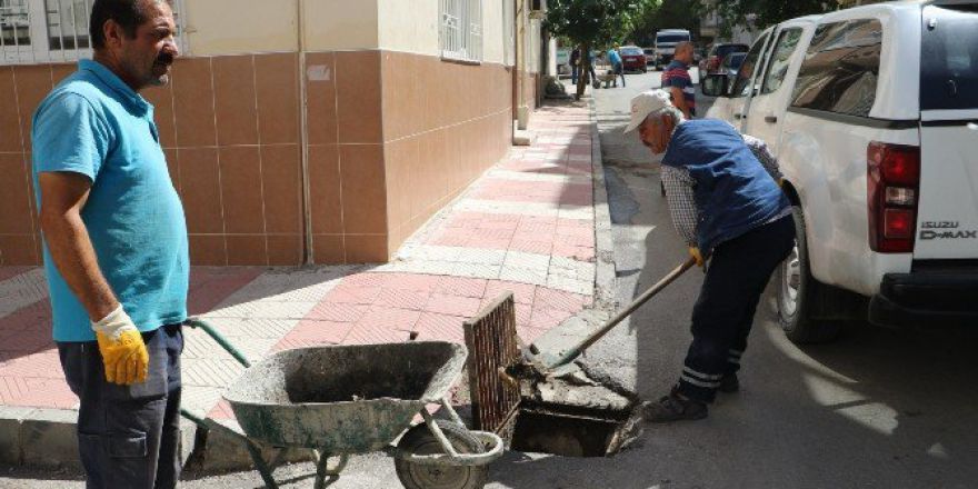 Manisa Sokakları Kışa Hazırlanıyor