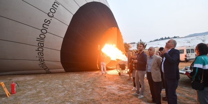 Denizli Valisi Karahan Pamukkale’yi havadan inceledi