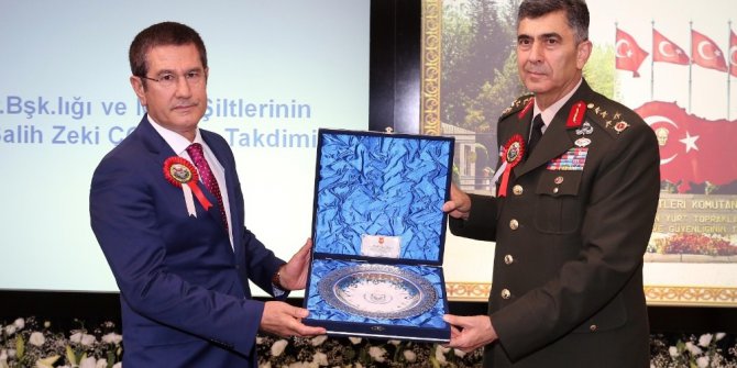 Kara Kuvvetlerinde devir teslim töreni