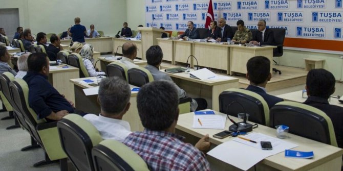 Vali Zorluoğlu’nun ilk muhtarlar toplantısı