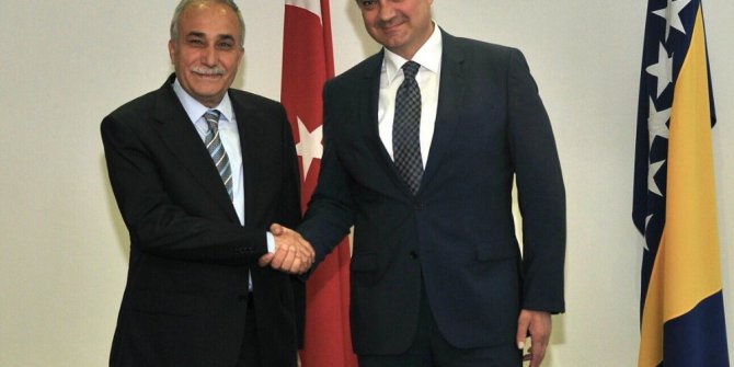 Bakan Fakıbaba, Bosna Hersek Bakanlar Kurulu Başkanı ile görüştü