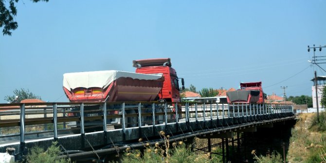 Söke’de mahalle sakinlerinin maden kamyonu tepkisi