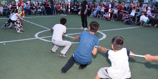 Kocasinan’ın Sokak Oyunları Şenliği Erkiletli çocukları mutlu etti