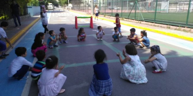 Oyun Sokağı çocukların vazgeçilmez noktası oldu