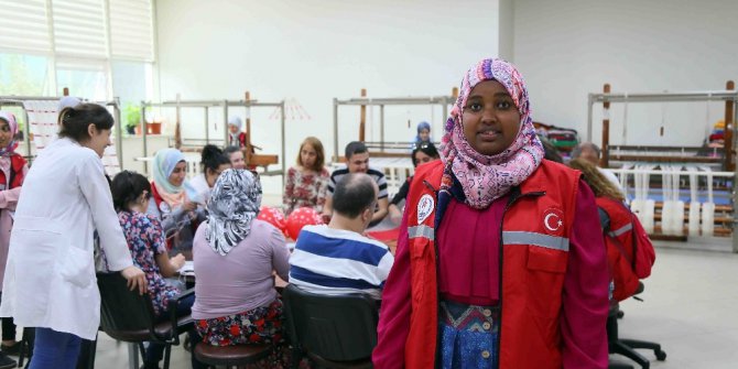 Uluslararası öğrenciler Engelliler Sarayı’na hayran kaldı