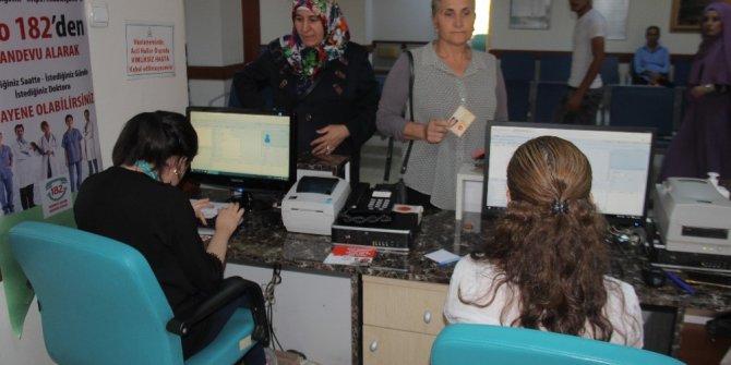 Eğitim ve Araştırma Hastanesinde randevu masası kuruldu