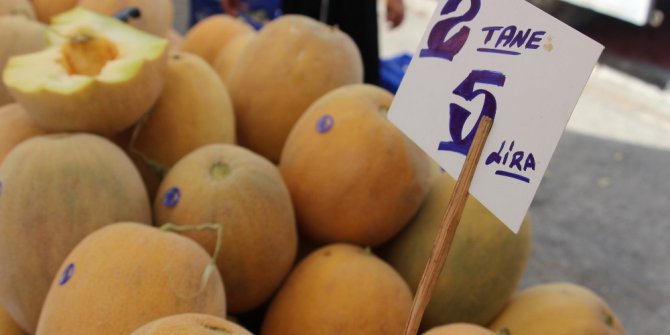 Kavun satışları, pazarcıyı tatmin etmedi