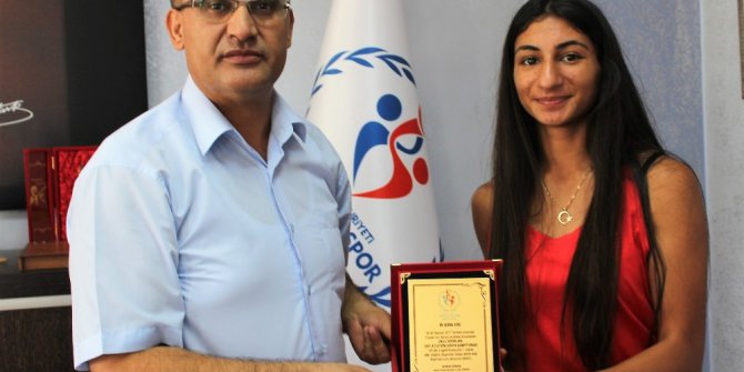 Mersinli atlet dünya şampiyonu oldu