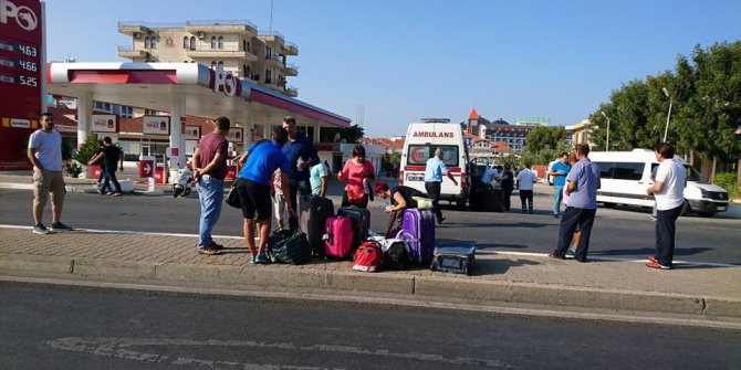 Turist kafilesi kazayı ucuz atlattı