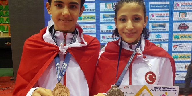 Yıldız tekvandoculardan 2 madalya