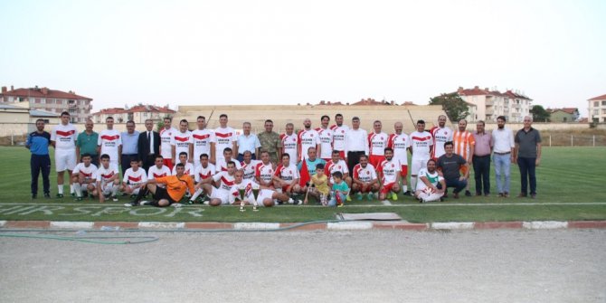 Akşehir Onur Günü’nde tarihi maç yeniden canlandırıldı