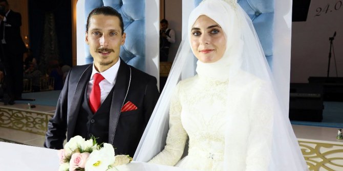 Başbakan Yıldırım, Keçiören Belediye Başkanı Ak’ın oğlunun nikahına katıldı