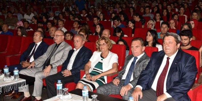 LYS’de başarılı olan MABEM’li öğrencilere ödül