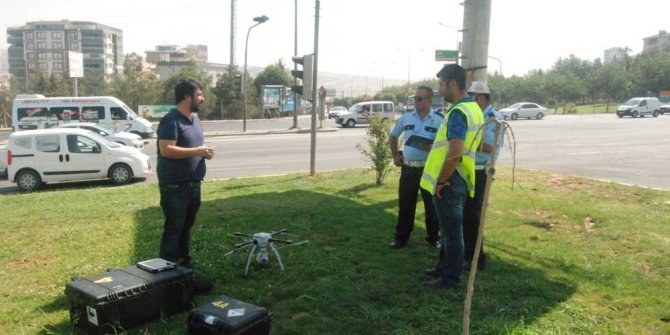 Şanlıurfa’da ilk defa drone ile trafik uygulaması yapıldı
