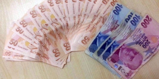 Şanlıurfa’da polis kılığındaki gasp çetesi çökertildi