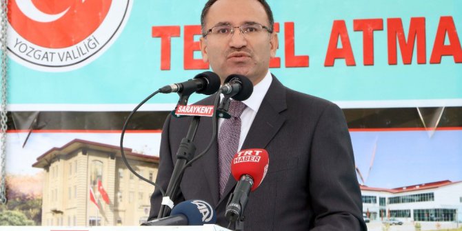 Bozdağ: "Cumhurbaşkanını indirmek istiyorlar"