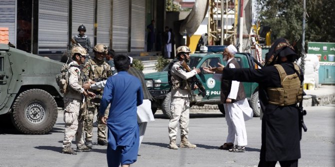 Kabil’de camiye saldırı: 2 ölü, 8 yaralı