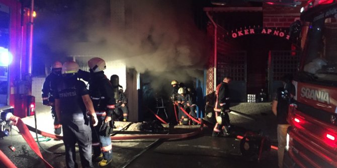 Bağcılar’da tekstil imalathanesinde korkutan yangın