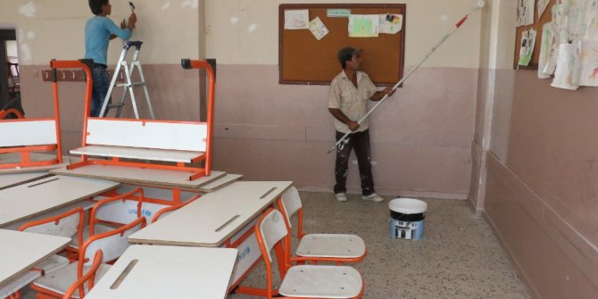 Akçakale Belediyesi okulları yeni eğitim yılına hazırlıyor