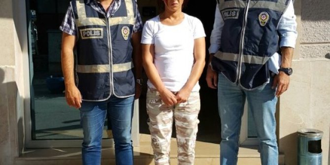 Eski komşusunu en mutlu gününde soydu