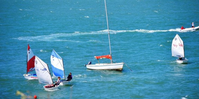 30 Ağustos’a Zafer Kupalı Yelken Yarışları