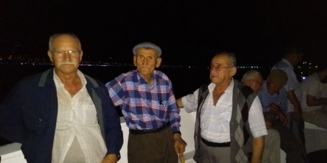 Ortaburun sakinleri mehtap turuna katıldı