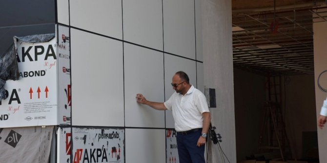 Başkan Üzülmez, Arslanbey Kültür Merkezi’ni inceledi