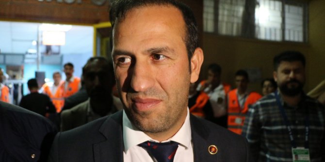 Adil Gevrek: “Hakemler maçlarımızda şaka gibi hatalar yapıyorlar”