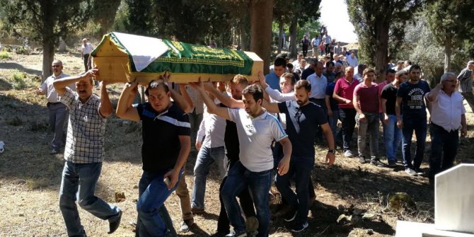 Bursa’da çıkan yangında hayatını kaybeden çocuk defnedildi