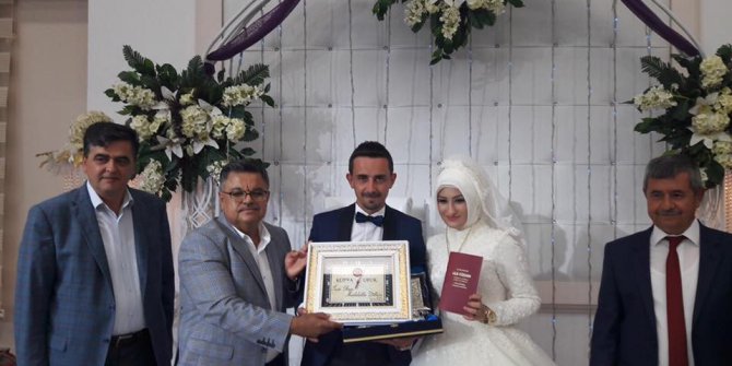 Başkan Yağcı, ailelerin sevinçlerini paylaşmaya devam ediyor