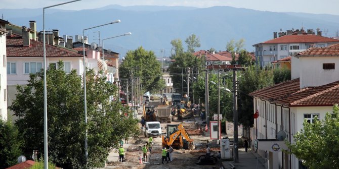 Serdivan’ın tüm içmesuyu altyapısı yenileniyor