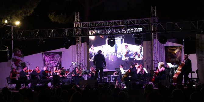 Kuşadası’nda flüt konseri