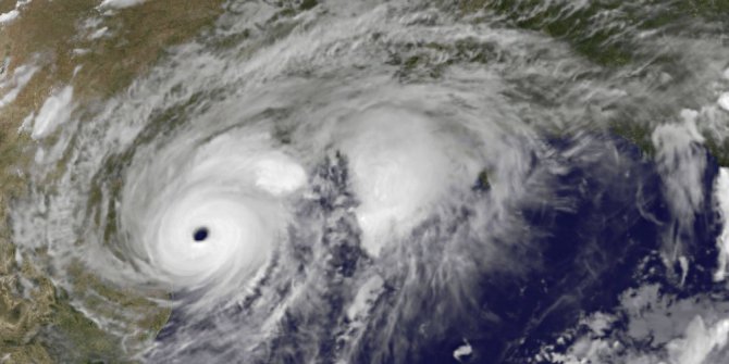 Trump, afet bölgesini ziyaret edecek