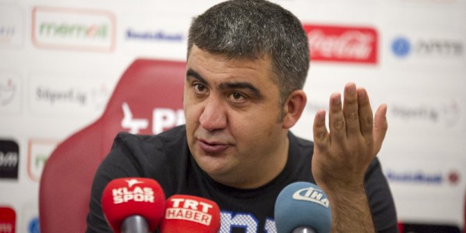 Ümit Özat: "Oyuncularımla gurur duyuyorum"