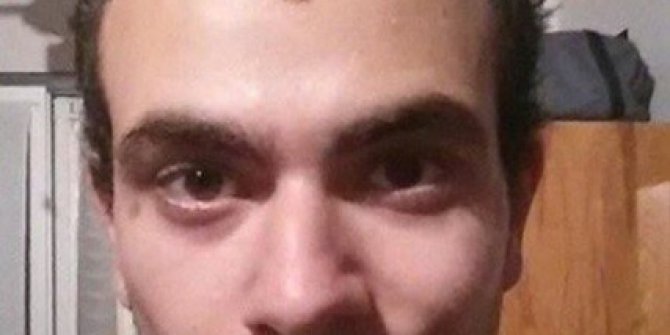 Şizofren gencin annesini baltayla öldürdüğü iddiası