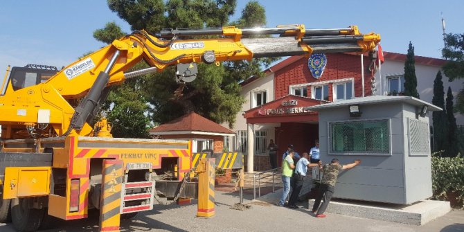 Samsun’da polis merkezlerine zırhlı nöbet kulübesi